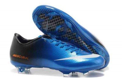 nuove scarpe da calcio di ronaldo