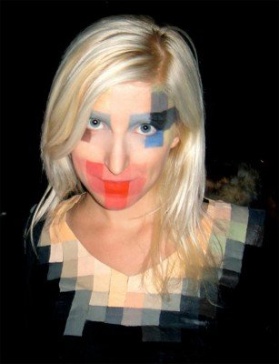 costume e trucco bassa risoluzione